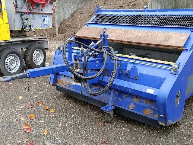 Getrokken veegmachine, imants, rotosweep, 2012 - afbeelding 10 van  11