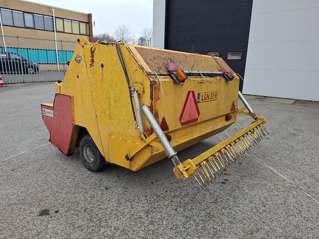 Getrokken veegmachine, schepers, sth 1800, 1999 - afbeelding 12 van  24