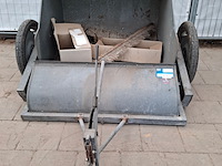 Getrokken veegwagen wh, 120, bouwjaar 1987 - afbeelding 1 van  5