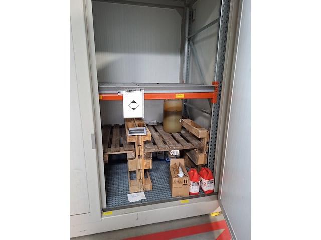 Gevaarlijke stoffenkast , bumax, bmc - pl 30.17, 2018 - afbeelding 6 van  8