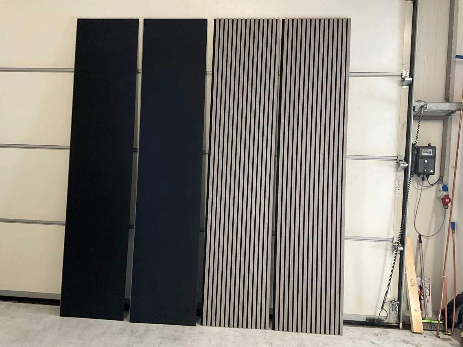 Gevelbekleding, wandpanelen, stellingen en opslagtenten