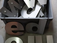 Gevelletters, diverse soorten - afbeelding 1 van  5