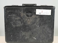 Gevulde gereedschapskoffer, parat - afbeelding 14 van  14