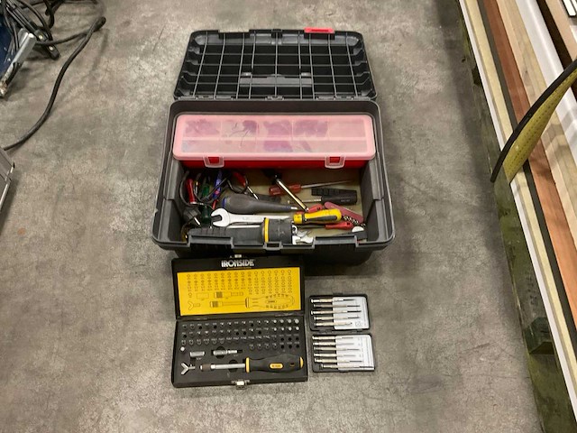 Gevulde gereedschapskoffer - afbeelding 1 van  2