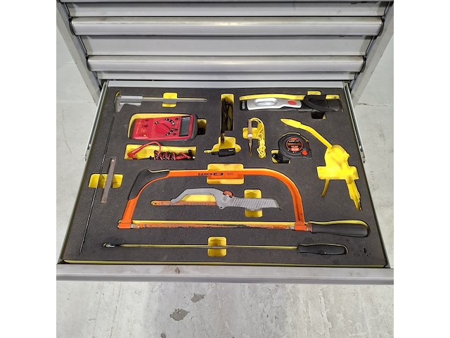 Gevulde gereedschapswagen, lista - afbeelding 2 van  12