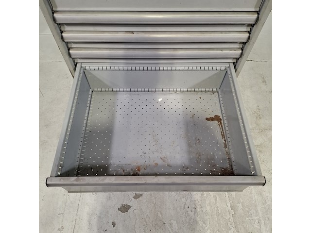 Gevulde gereedschapswagen, lista - afbeelding 4 van  12