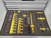 Gevulde gereedschapswagen, lista - afbeelding 10 van  12