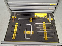 Gevulde gereedschapswagen, lista - afbeelding 3 van  12