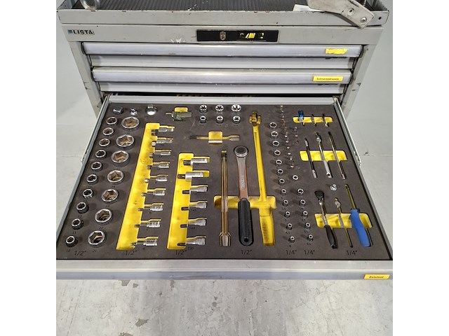 Gevulde gereedschapswagen, lista - afbeelding 10 van  12