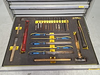 Gevulde gereedschapswagen, lista - afbeelding 12 van  12