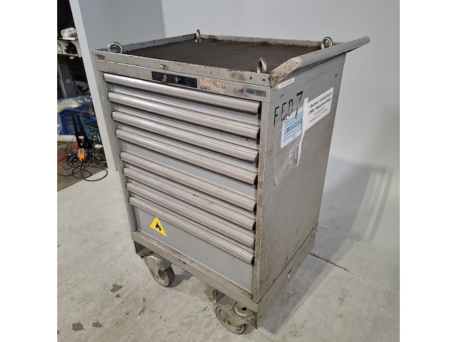 Gevulde gereedschapswagen, lista - afbeelding 6 van  12