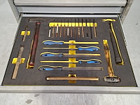 Gevulde gereedschapswagen, lista - afbeelding 12 van  12