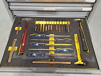 Gevulde gereedschapswagen, lista - afbeelding 12 van  12