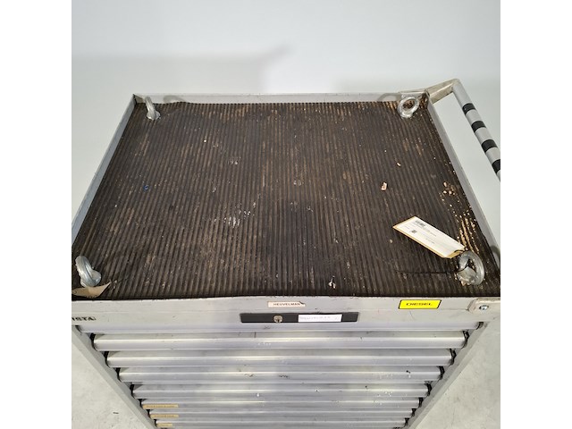 Gevulde gereedschapswagen, lista - afbeelding 7 van  12