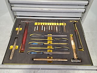 Gevulde gereedschapswagen, lista - afbeelding 12 van  12