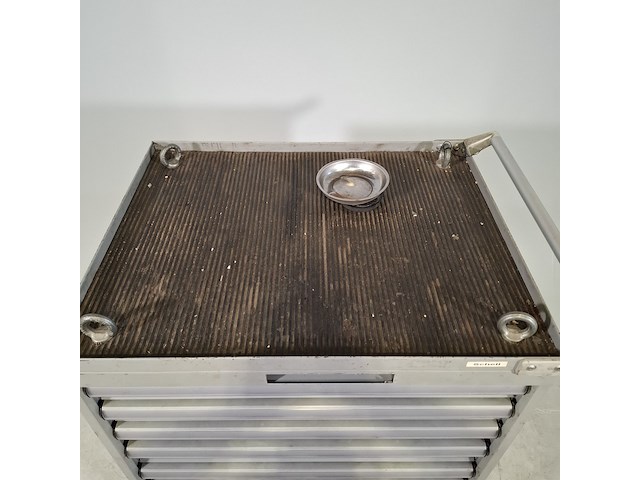 Gevulde gereedschapswagen, lista - afbeelding 7 van  12