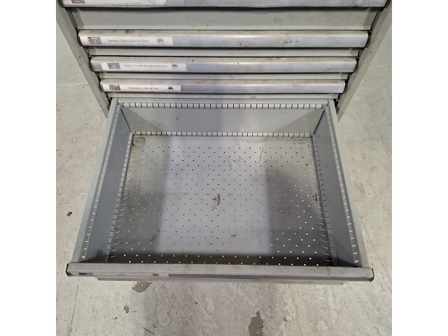 Gevulde gereedschapswagen, lista - afbeelding 4 van  12