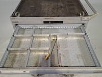 Gevulde gereedschapswagen, lista - afbeelding 8 van  12