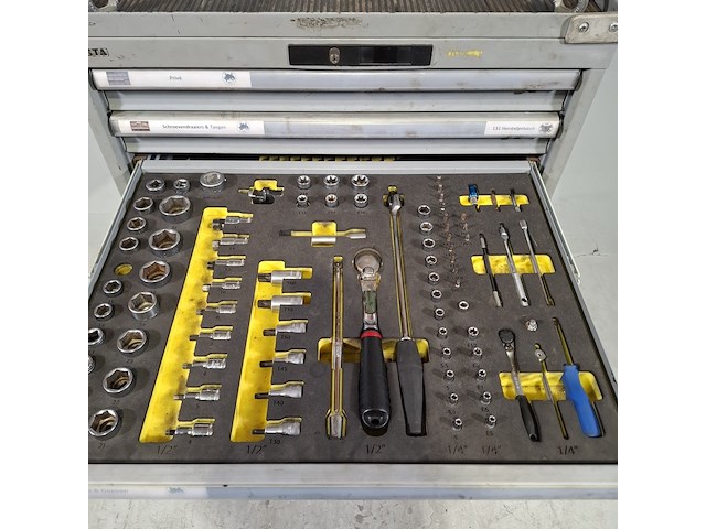 Gevulde gereedschapswagen, lista - afbeelding 10 van  12