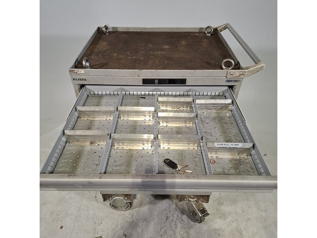 Gevulde gereedschapswagen, lista - afbeelding 8 van  12