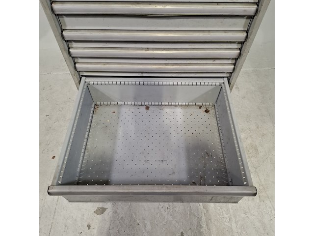 Gevulde gereedschapswagen, lista - afbeelding 4 van  12