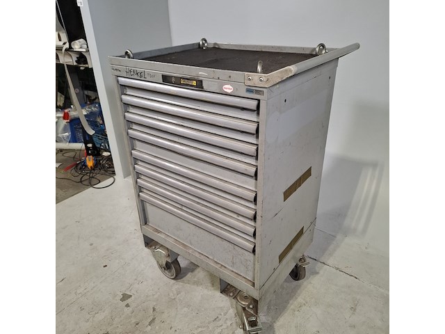 Gevulde gereedschapswagen, lista - afbeelding 6 van  12