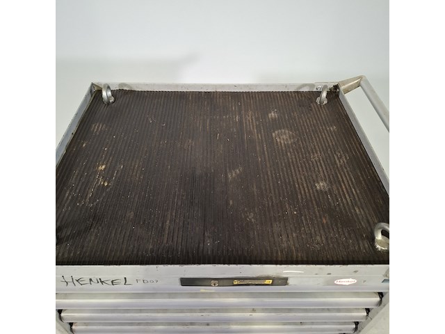 Gevulde gereedschapswagen, lista - afbeelding 7 van  12