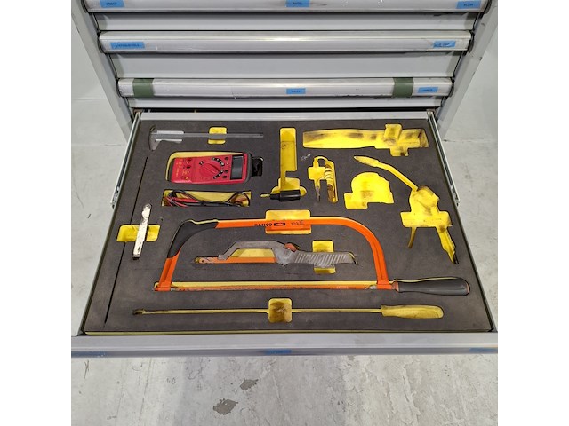 Gevulde gereedschapswagen, lista - afbeelding 2 van  12
