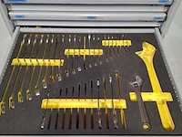 Gevulde gereedschapswagen, lista - afbeelding 11 van  12