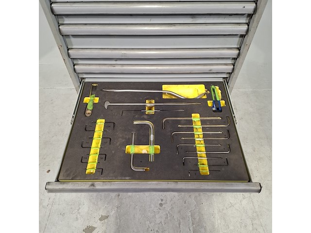 Gevulde gereedschapswagen, lista - afbeelding 3 van  12