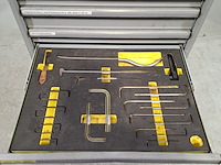 Gevulde gereedschapswagen, lista - afbeelding 11 van  11