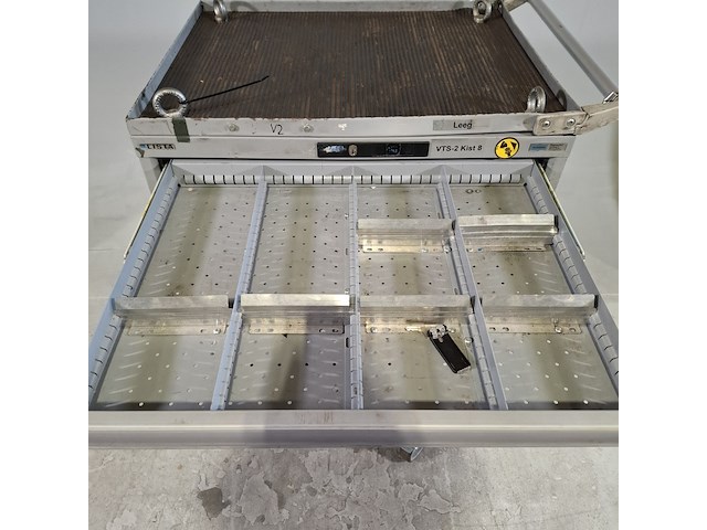 Gevulde gereedschapswagen, lista - afbeelding 4 van  10