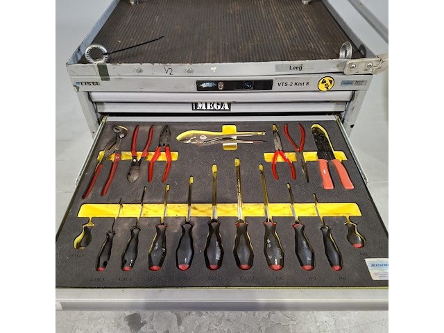 Gevulde gereedschapswagen, lista - afbeelding 5 van  10