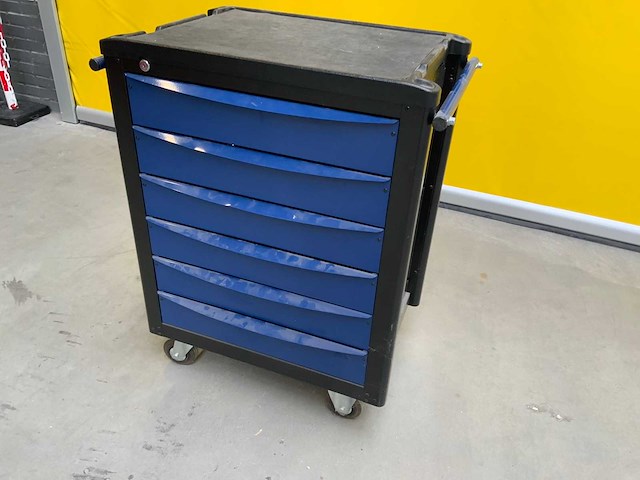 Gevulde gereedschapswagen met (gedore) gereedschap - afbeelding 2 van  7