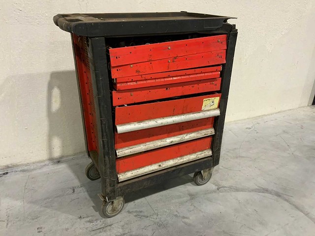 Gevulde gereedschapswagen - afbeelding 1 van  8