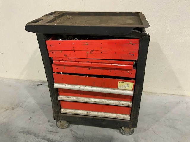 Gevulde gereedschapswagen - afbeelding 4 van  8