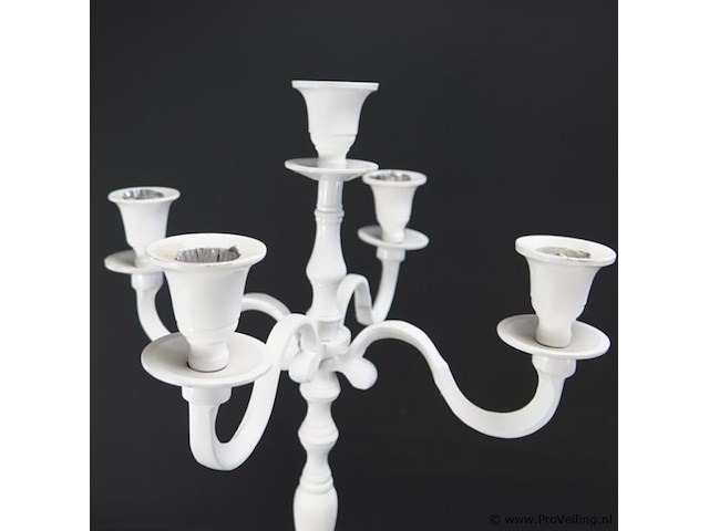 Gewitte ijzeren kandelaar - afbeelding 3 van  5