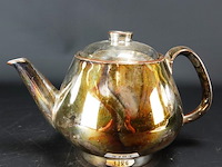 Gezilverde porseleinen theepot - afbeelding 1 van  5