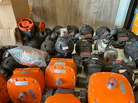 Gf 021\026 gemu 690 restpartij waterpompen (26x) - afbeelding 11 van  15