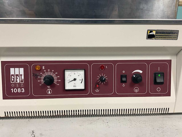 Gfl 1083 diverse laboratoriumapparatuur - afbeelding 2 van  7