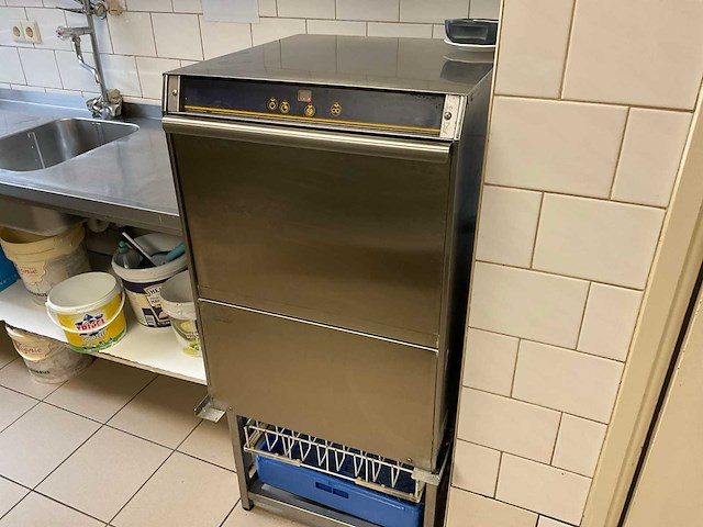 Ggm 670 tronic korvenvaatwasmachine - afbeelding 1 van  2