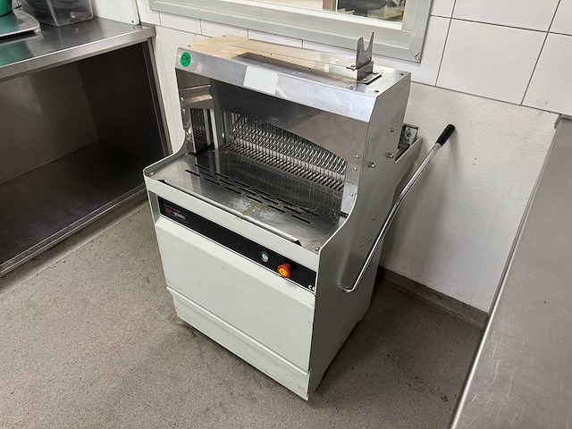 Ggm gastro - 2020 - bsms 13 - broodsnijmachine - afbeelding 5 van  5