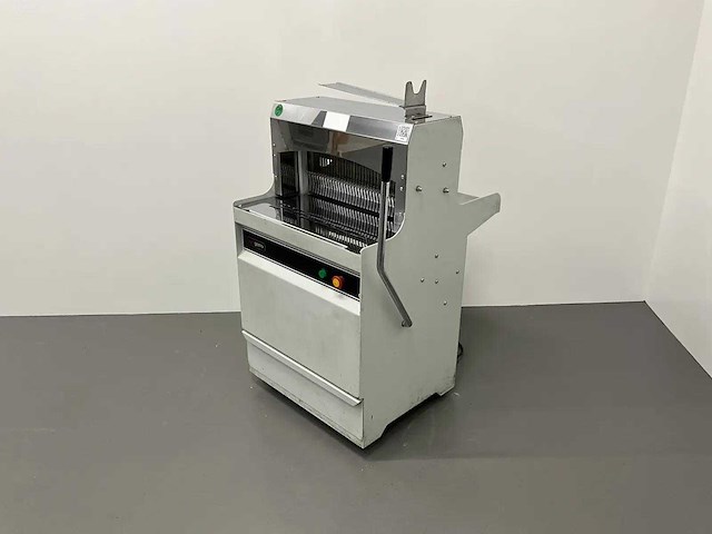 Ggm gastro - bsms 13 - broodsnijmachine - afbeelding 1 van  8