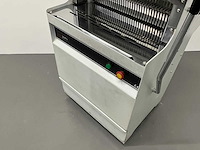 Ggm gastro - bsms 13 - broodsnijmachine - afbeelding 2 van  7