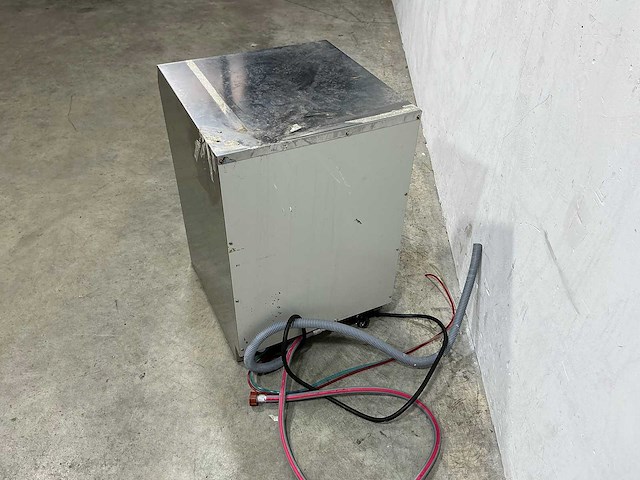 Ggm gastro - gls300m-ek - glazenvaatwasmachine - afbeelding 3 van  4