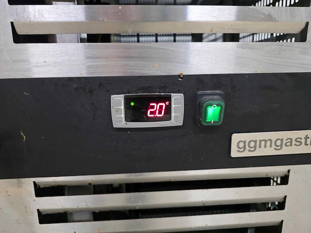 Ggm gastro - kts187and - rvs 3 deurs koelwerkbank - afbeelding 5 van  11
