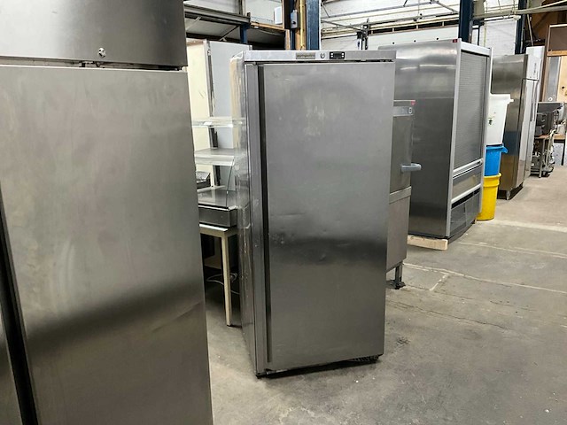 Ggm gastro tkss600sfn vrieskast - afbeelding 1 van  7