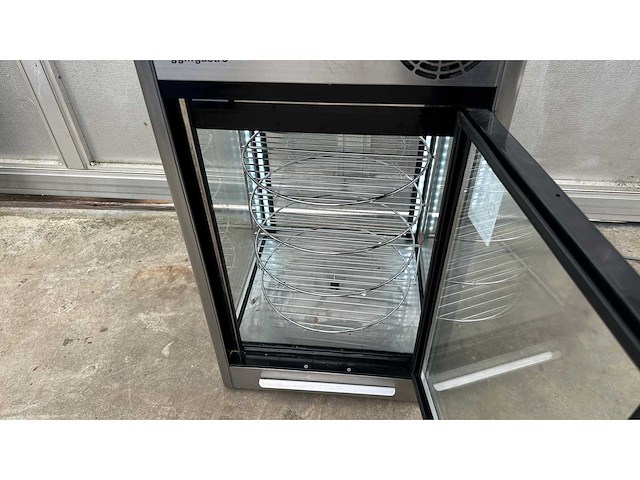 Ggmgastro - pvnr108e - koelvitrine - afbeelding 2 van  4