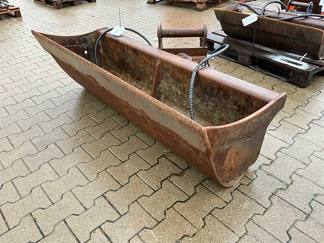 Gh1600 kantelbak - afbeelding 1 van  9