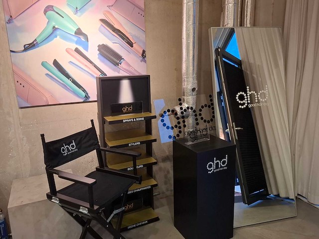 Ghd winkelinrichting (6x) - afbeelding 1 van  4